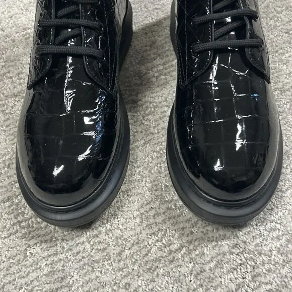 Alexander McQueen Croc Effect Boots Womens 38.5E US 8.5 Black Combat New - Picture 3 of 16